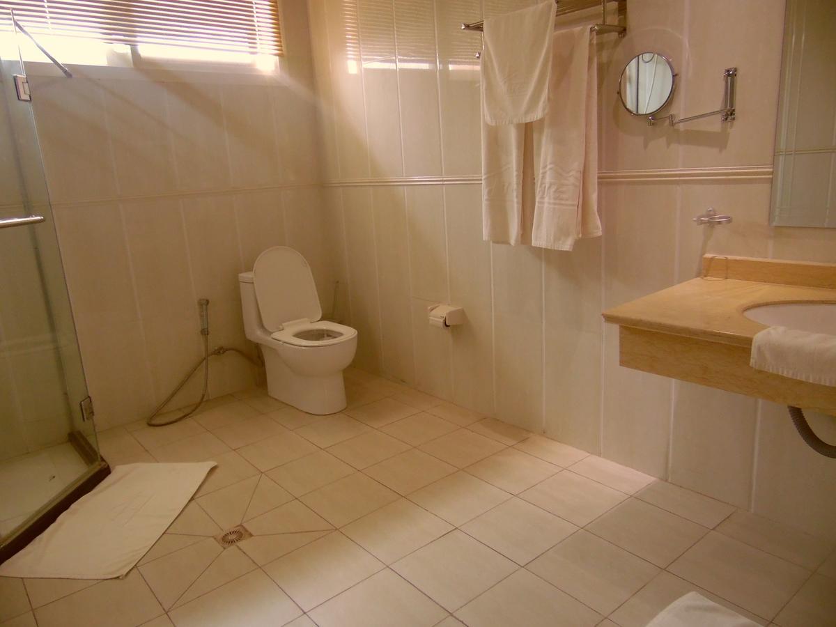 Hotel Belair Residence Бужумбура Экстерьер фото